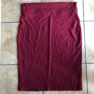 Burgundy pencil skirt